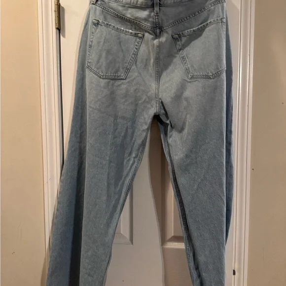 Citizens Of Humanity Pale Blue Boyfriend Pleated Wide-Leg Jeans - Picture 5 of 5